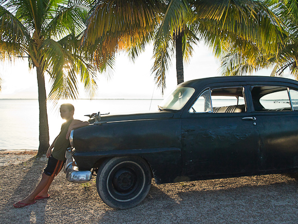  F64 si Cosmin Bumbut va prezinta: Aventurile lui Pen in Cuba