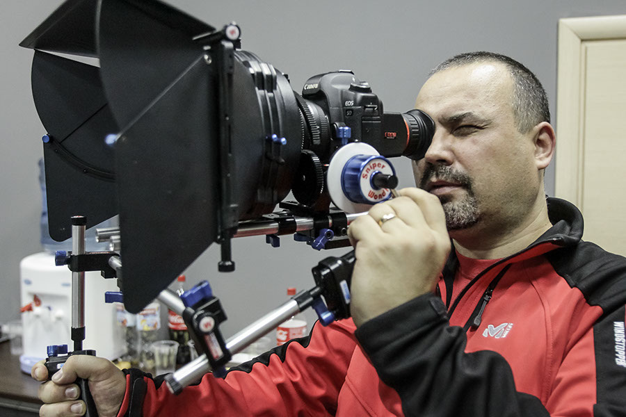  Ateliere de filmat cu DSLR-ul la F64