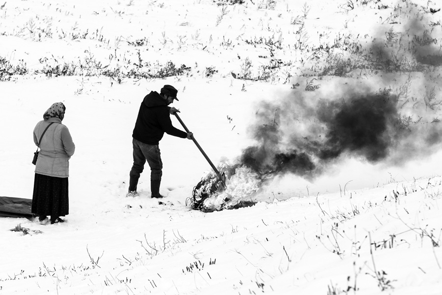  Periferia – un mijloc de existenţă – Expozitie foto