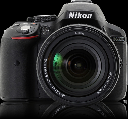  Nikon lanseaza D5300 cu ecran rabatabil si obiectivul NIKKOR AF-S 58mm f/1.4G
