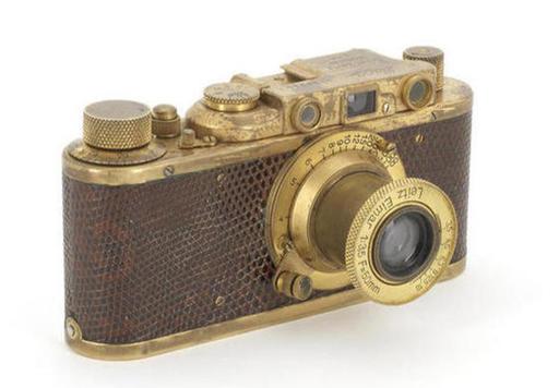 Cumpara-ti o Leica Luxus II de 1,2 milioane de euro. Daca poti