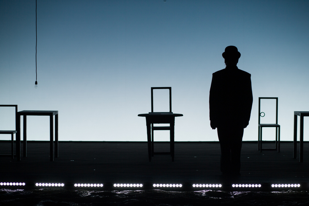  Să definim stilurile de fotografie: fotografia de teatru cu Adi Bulboacă