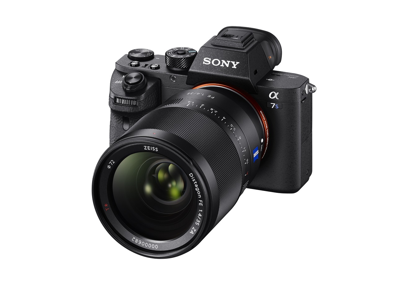  Sony lansează camera foto full-frame mirrorless ultra-sensitive A7S II