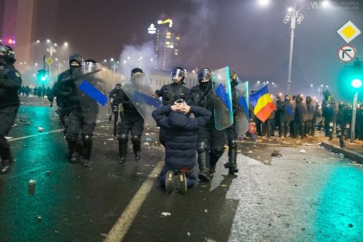 protestul împotriva grațierii