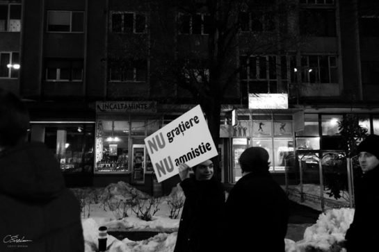 protestul împotriva grațierii