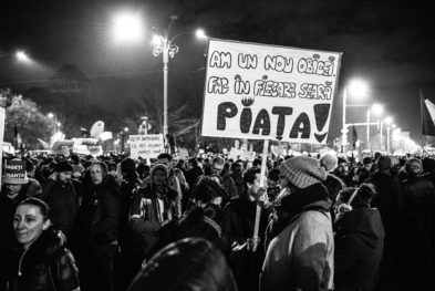 (c) Daniel Căluian