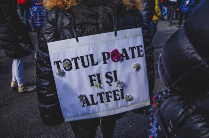protestul împotriva grațierii