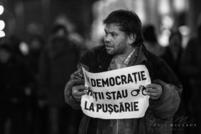 protestul împotriva grațierii