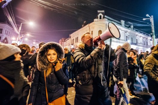 protestul împotriva grațierii