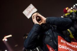 protestul împotriva grațierii
