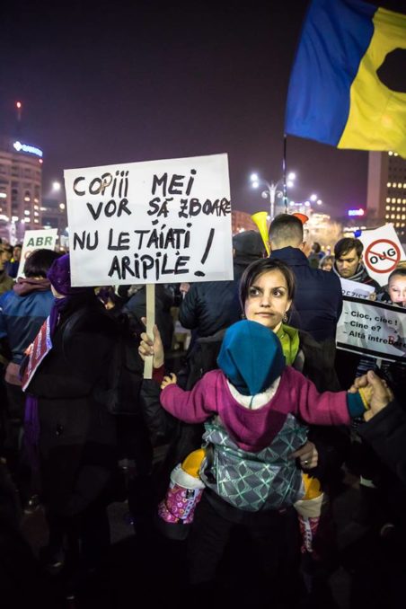 protestul împotriva grațierii
