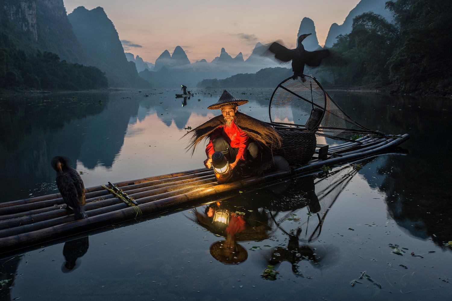  Pescarii cu cormorani din Xinping, de Dragoș Ioneanu