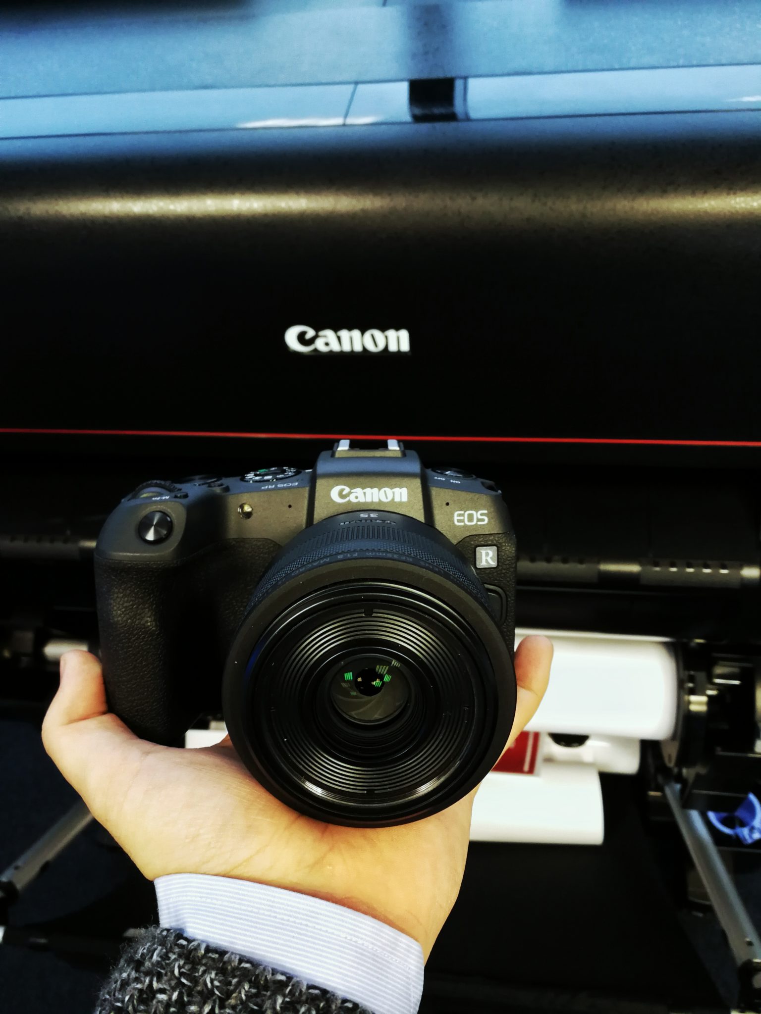  Canon EOS RP: Pășește în lumea creativă