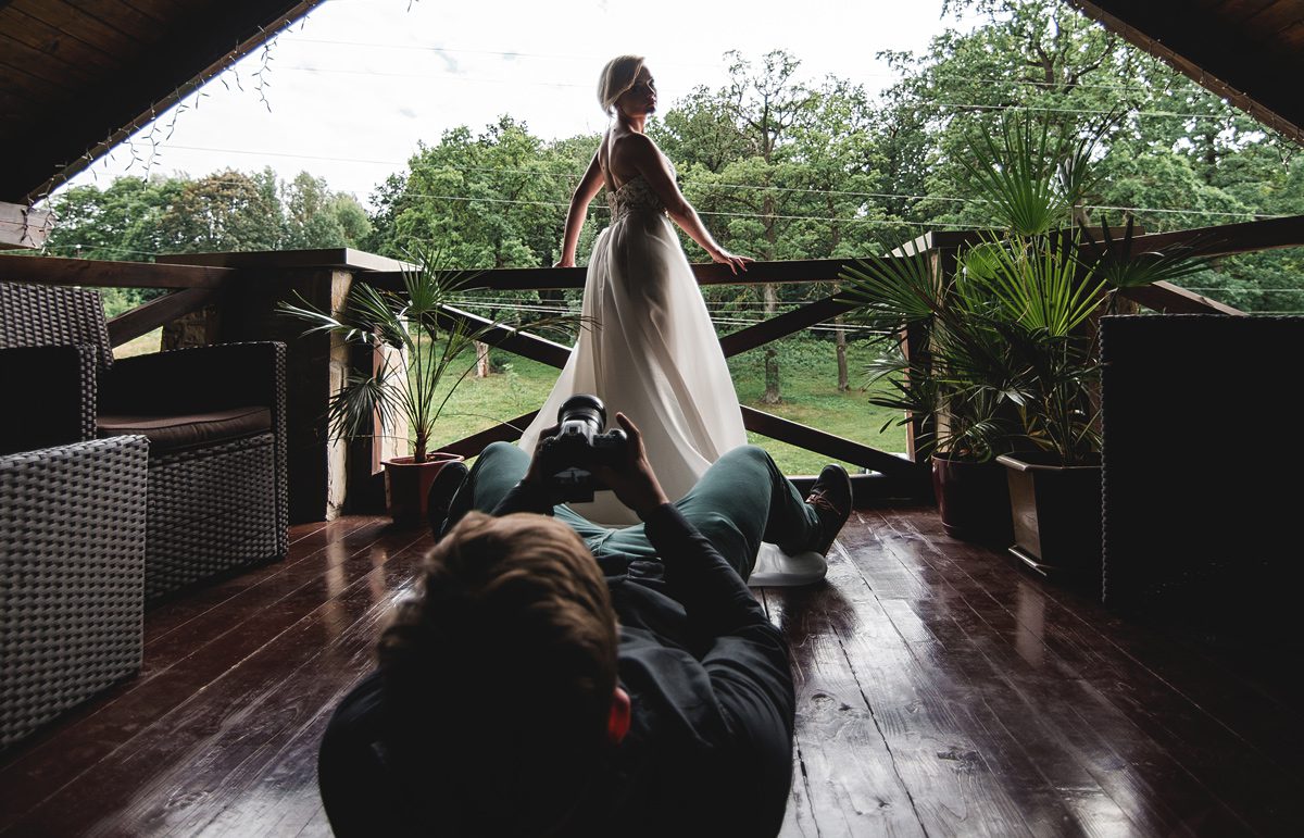  Cele mai bune aparate mirrorless pentru fotografia de nuntă