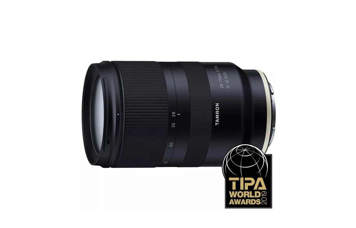  Un obiectiv Tamron premiat la TIPA World Awards 2019