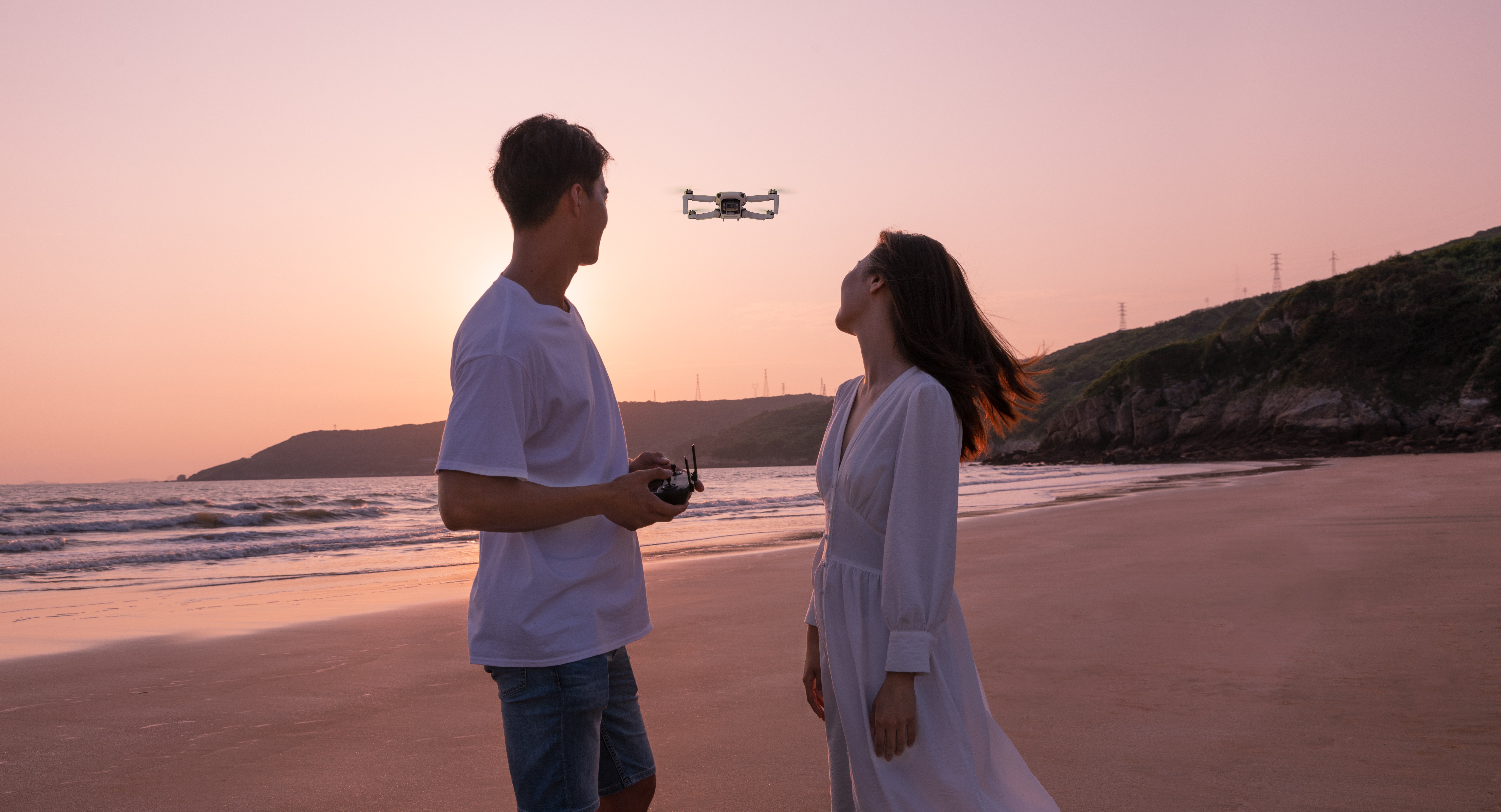  Actualizarea firmware-ului DJI Mavic Mini permite controlul manual al expunerii pentru video