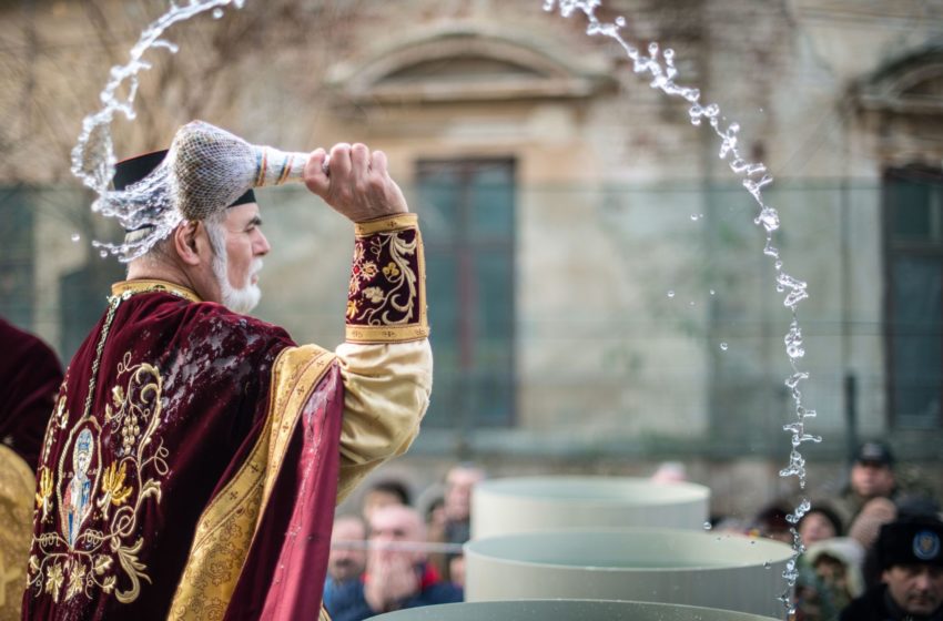  Vă invităm La Biserica Icoanei, pentru 2 prezentări inedite de carte