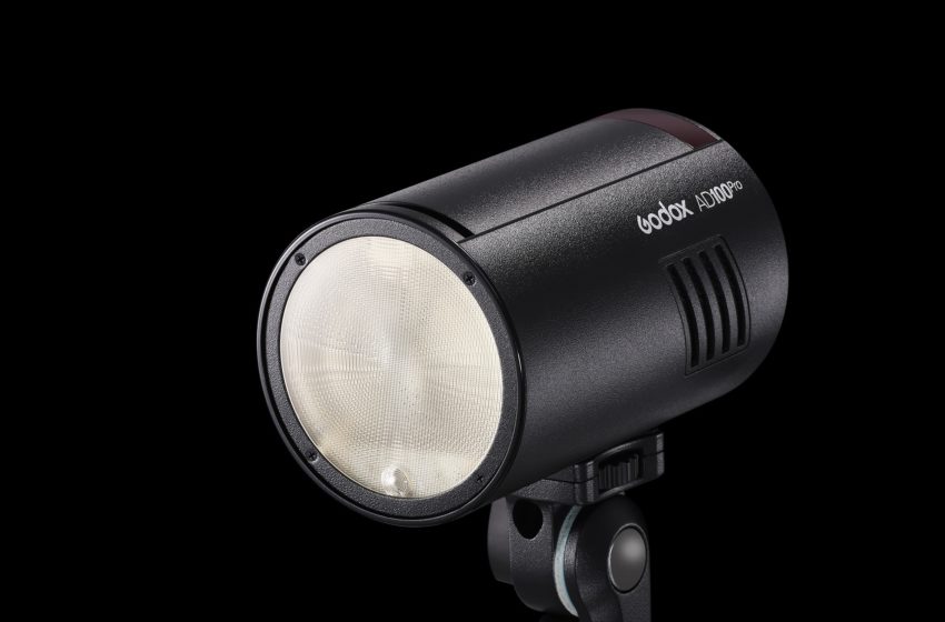  Godox anunță lansarea blițului AD100 Pro