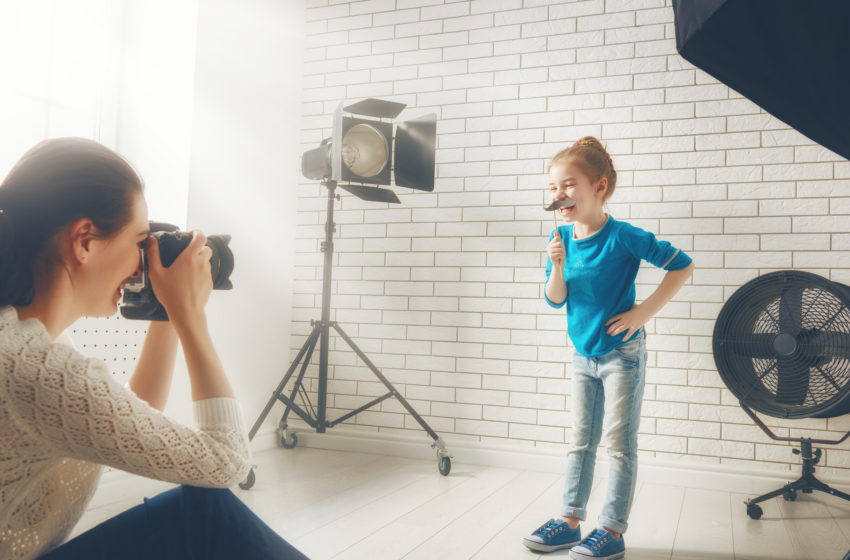  Cum să faci poze cât mai reușite acasă? Ghidul fotografului începător
