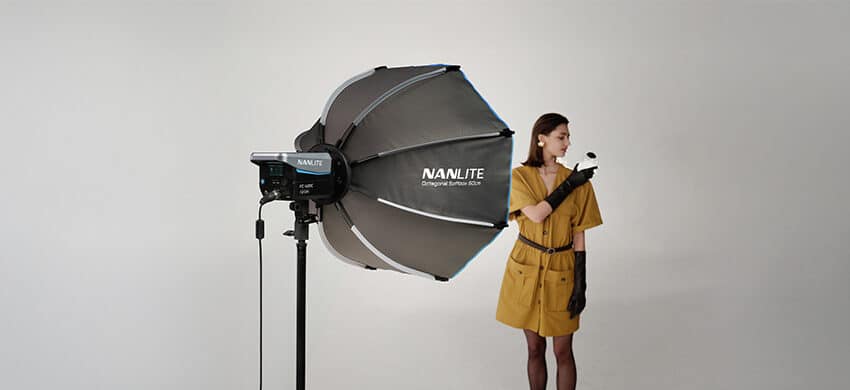  NanLite FC-120C – Spotul LED Full Color care îți va revoluționa proiectele!