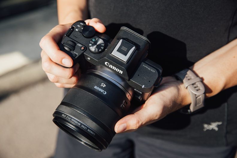 Canon-EOS-R8-Mark-II-Lifestyle-Frauki-627509